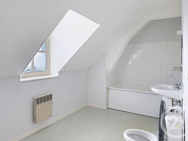 Appartement F2 à louer - 2 pièces - 52.42 m2 - REDON - 35 - BRETAGNE - Century 21 L'Immobilière De L'Ouest