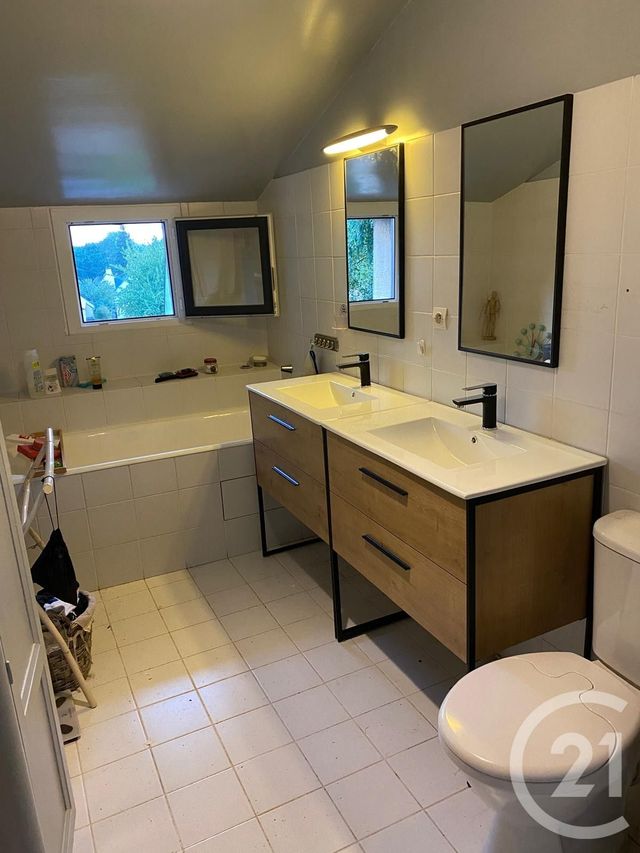 maison à louer - 6 pièces - 146.03 m2 - CARENTOIR - 56 - BRETAGNE - Century 21 L'Immobilière De L'Ouest