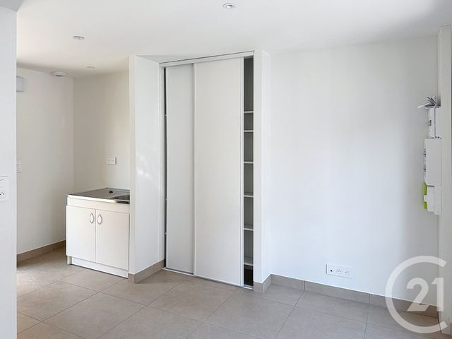 Appartement Duplex à louer - 2 pièces - 30.2 m2 - SIXT SUR AFF - 35 - BRETAGNE - Century 21 L'Immobilière De L'Ouest