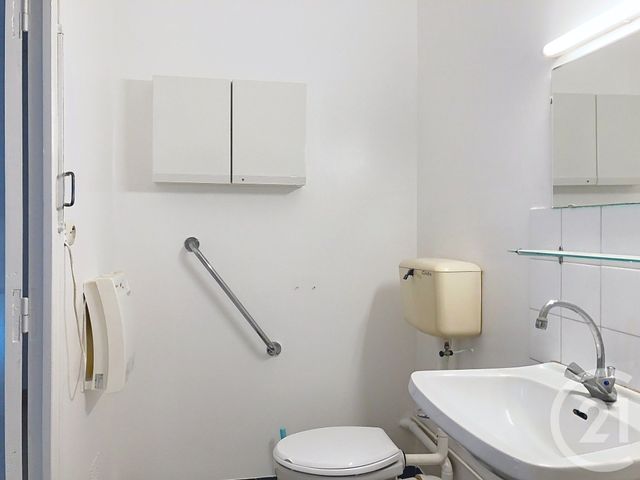 Appartement T3 à louer - 3 pièces - 76.38 m2 - ST NICOLAS DE REDON - 44 - PAYS-DE-LOIRE - Century 21 L'Immobilière De L'Ouest