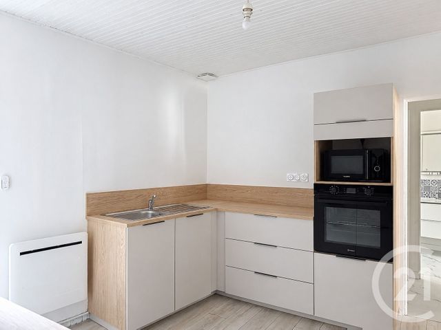 Appartement T4 à louer - 4 pièces - 96.87 m2 - ST NICOLAS DE REDON - 44 - PAYS-DE-LOIRE - Century 21 L'Immobilière De L'Ouest