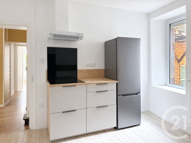 Appartement T4 à louer - 4 pièces - 96.87 m2 - ST NICOLAS DE REDON - 44 - PAYS-DE-LOIRE - Century 21 L'Immobilière De L'Ouest