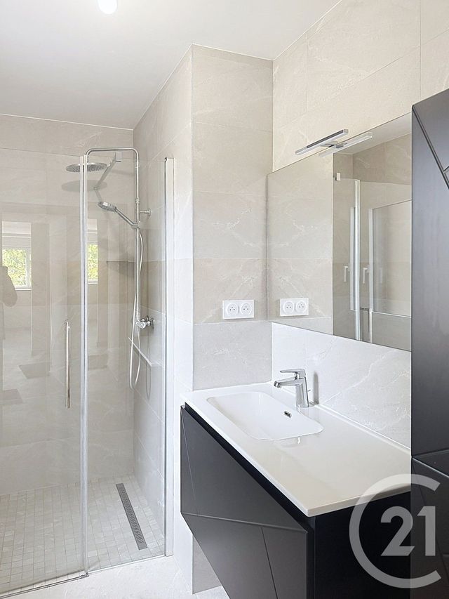 maison à louer - 4 pièces - 107.85 m2 - STE MARIE - 35 - BRETAGNE - Century 21 L'Immobilière De L'Ouest
