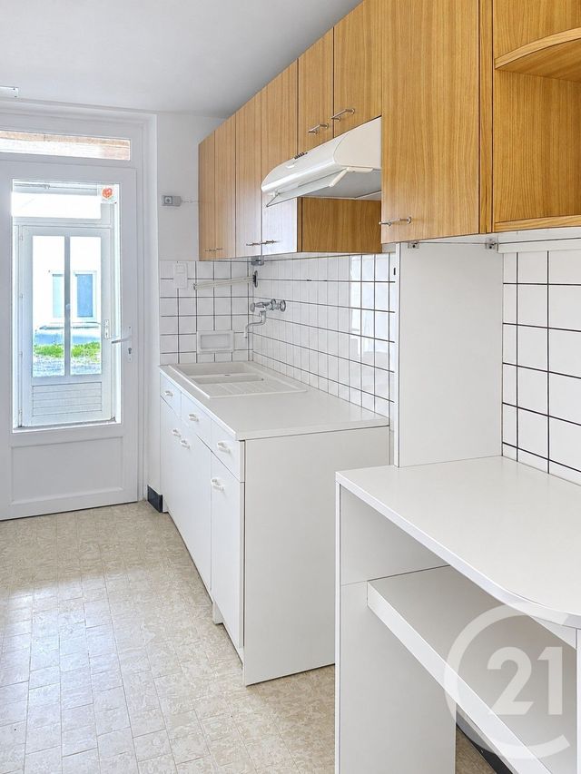 maison à louer - 5 pièces - 77.05 m2 - PLESSE - 44 - PAYS-DE-LOIRE - Century 21 L'Immobilière De L'Ouest