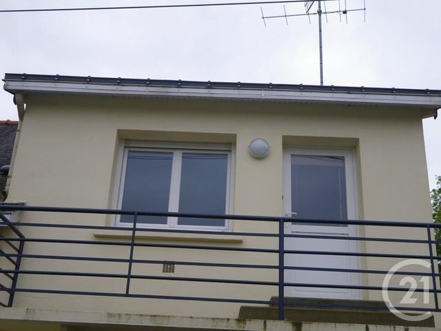 Appartement F2 à louer ST JEAN LA POTERIE