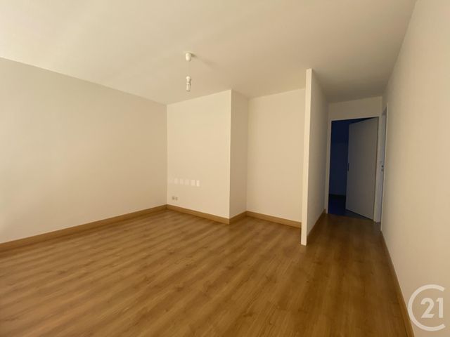 Appartement T3 à louer - 3 pièces - 72.53 m2 - REDON - 35 - BRETAGNE - Century 21 L'Immobilière De L'Ouest